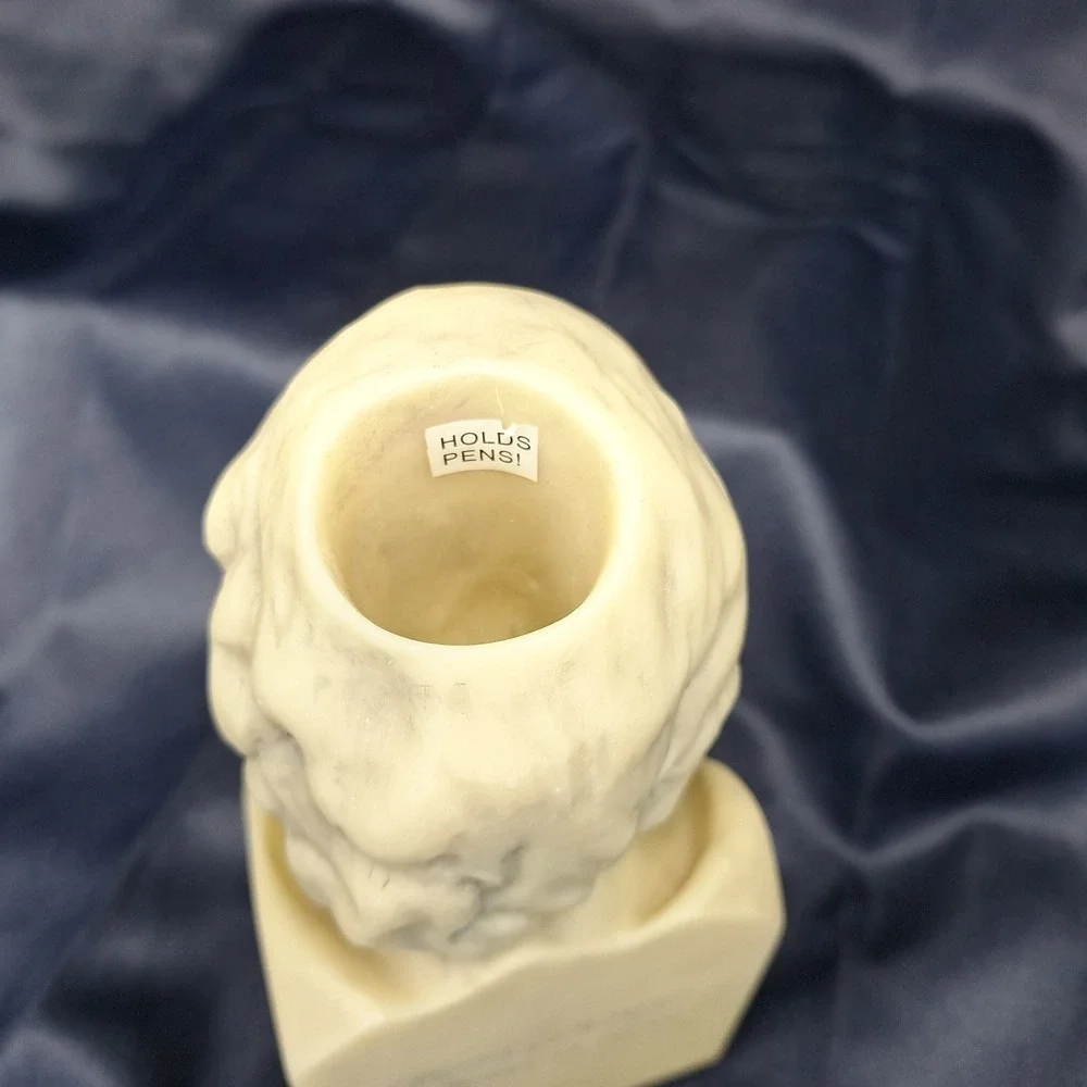 TMS bust shakespear